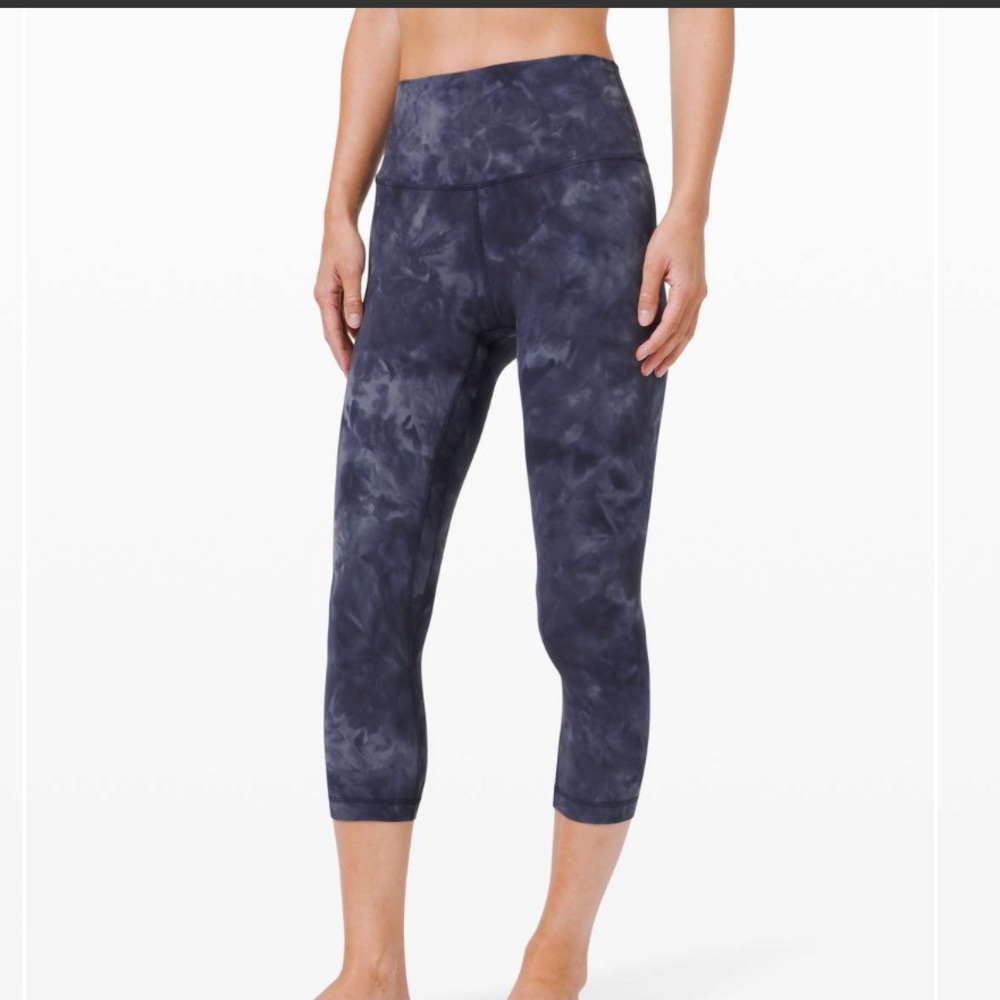 Like New Lululemon Align Crop Diamond Dye Asphalt Grey True Navy Size 4 21’’